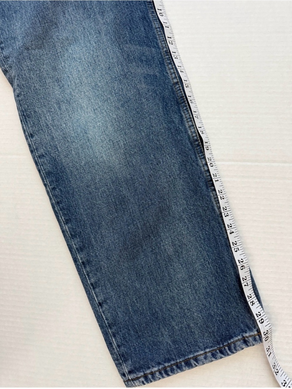 Zara High Rise Straight Leg Jeans Size 12 Medium Blue Wash -EUC - Picture 9 of 9
